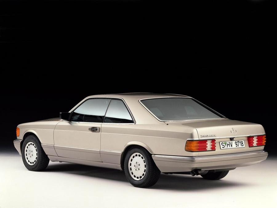  Mercedes-Benz 560 SEC (C126) 1985 года  (фото 20 из 35)